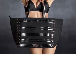 Victoria’s Secret Overnight Bag